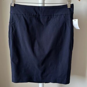 ✨NEW RW&Co Pencil Skirt Medium
